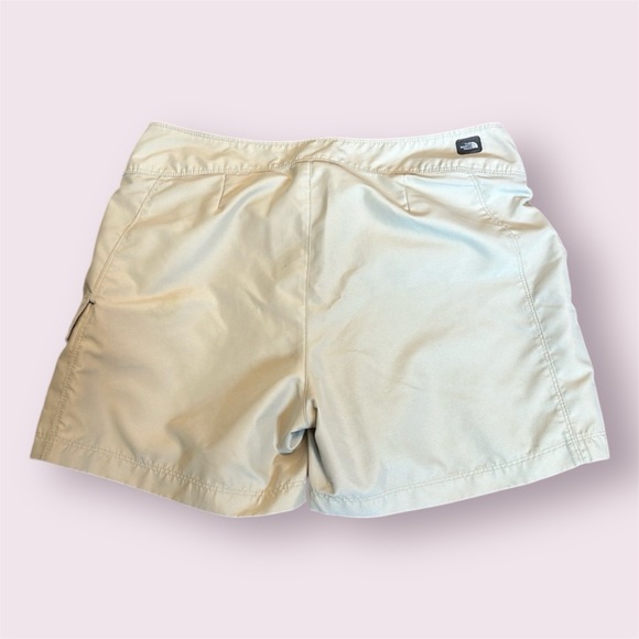 83. The North Face Beige Shorts Sz 8 - Picture 2 of 6
